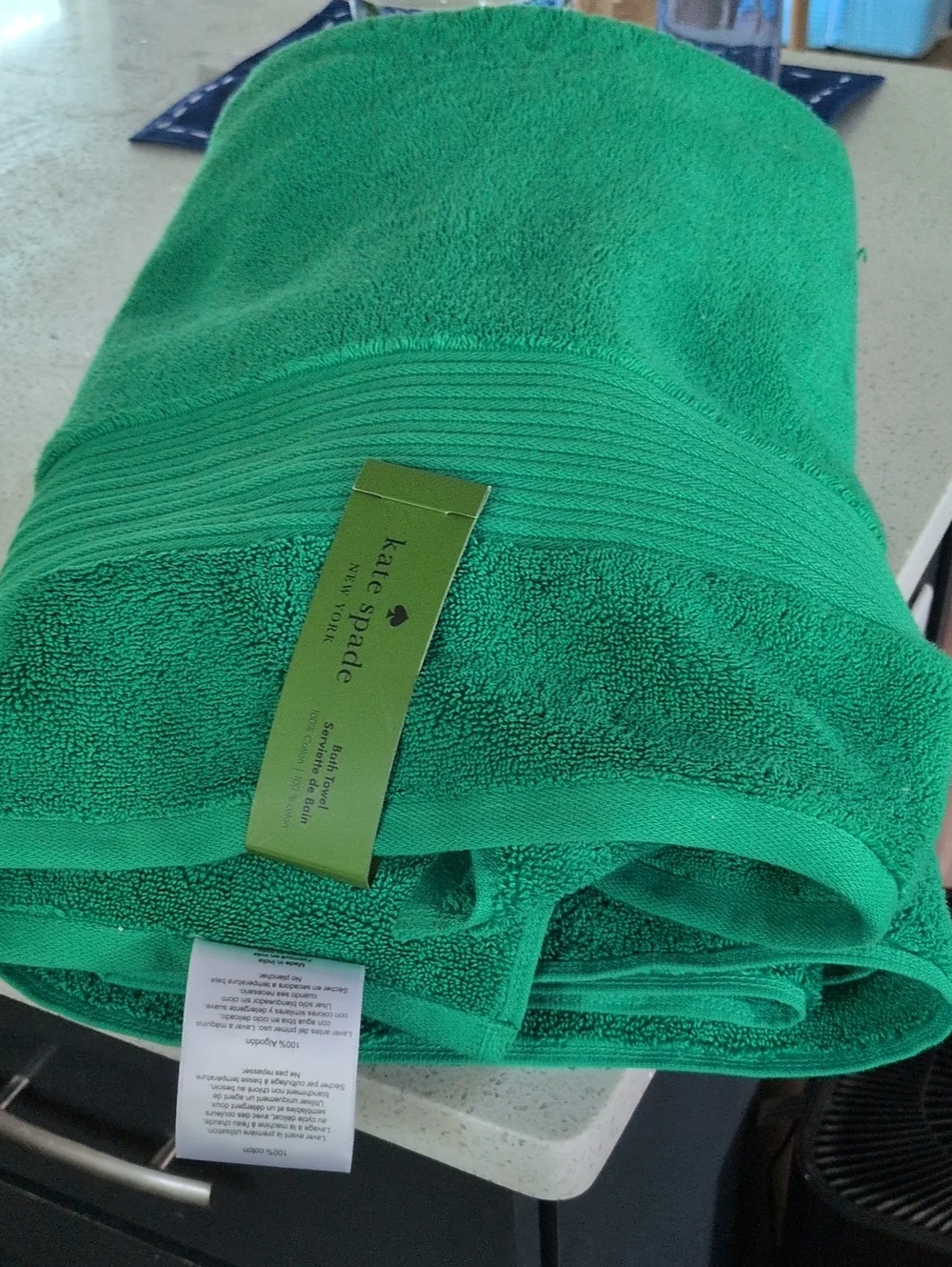 KATE SPADE Large Green Bath Towels - Qty 2 New 100%cotton
